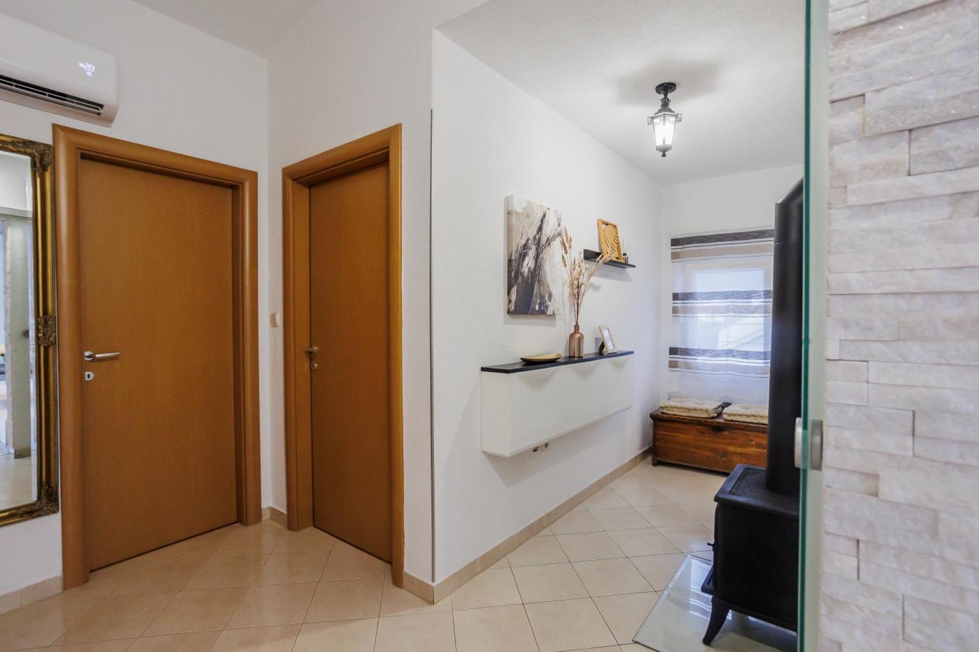 Apartman Marioeta Kaštel Stari Exterior foto
