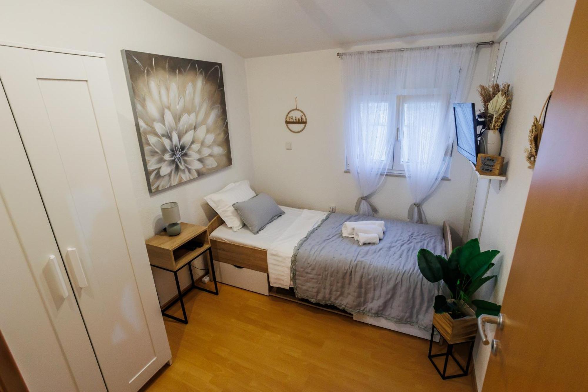 Apartman Marioeta Kaštel Stari Exterior foto