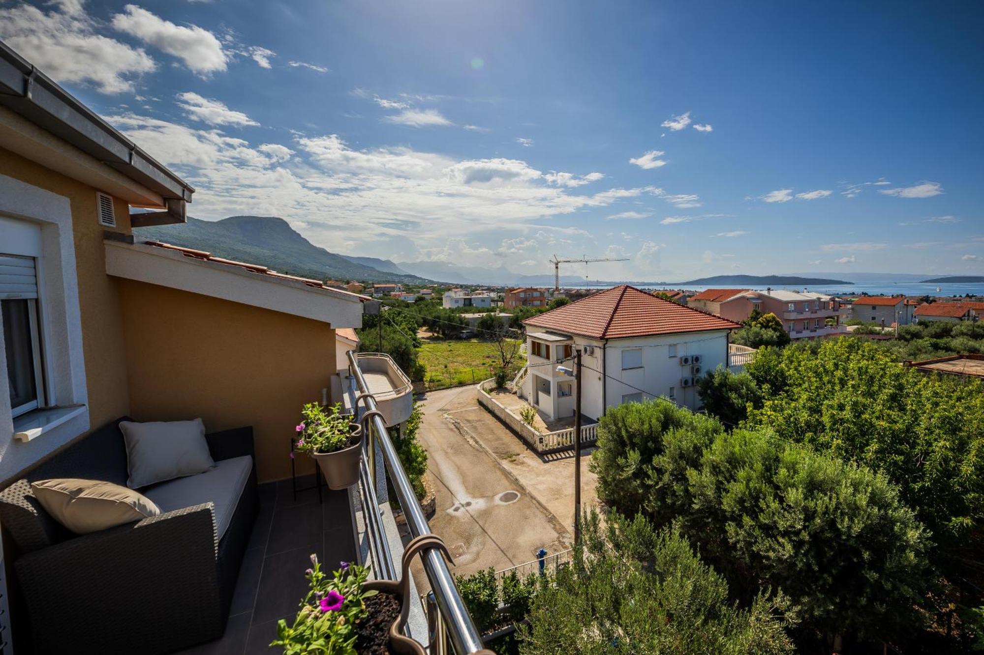 Apartman Marioeta Kaštel Stari Exterior foto