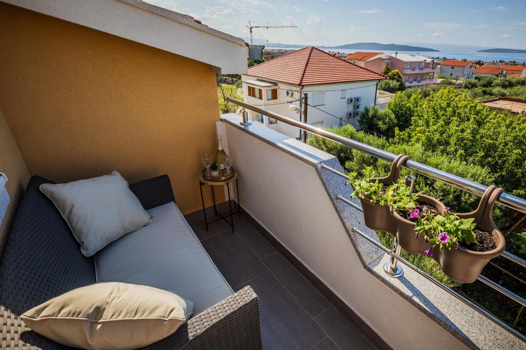 Apartman Marioeta Kaštel Stari Exterior foto